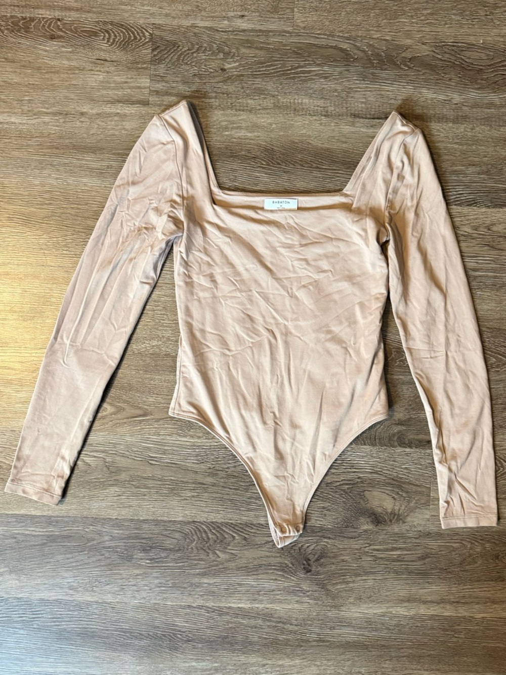 Babaton Square Neck Long-Sleeve Bodysuit - Taupe - Picture 5 of 9